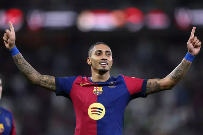 رافينيا: الاعتراف بالتحديات وتحقيق حلم الطفولة باللعب لبرشلونة رافينيا: الاعتراف بالتحديات وتحقيق حلم الطفولة باللعب لبرشلونة