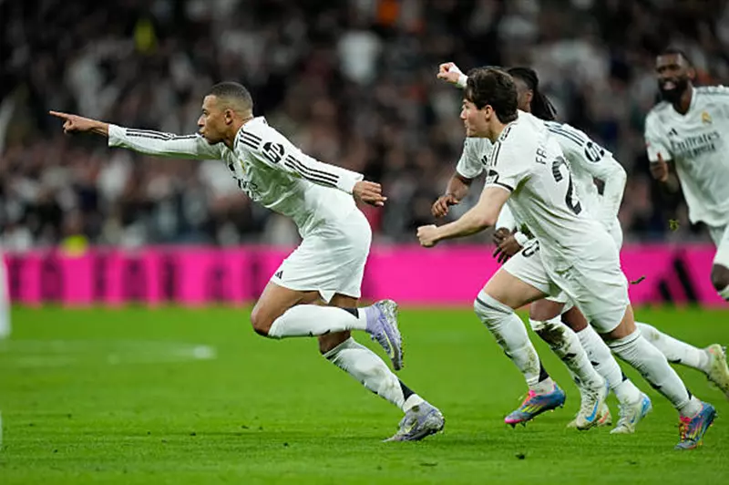 ريال مدريد يتفوق على سوسيداد وإسبانيول يحقق البقاء: آخر تحديثات ترتيب الدوري الإسباني ريال مدريد يتفوق على سوسيداد وإسبانيول يحقق البقاء: آخر تحديثات ترتيب الدوري الإسباني