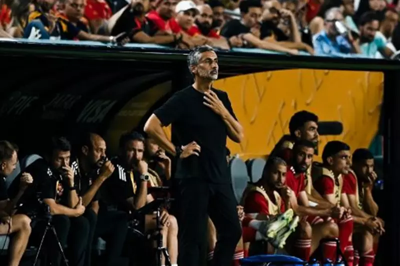ظهور ريبييرو الأول: تحليل أداءه في المباراة قبل انضمامه للأهلي ظهور ريبييرو الأول: تحليل أداءه في المباراة قبل انضمامه للأهلي