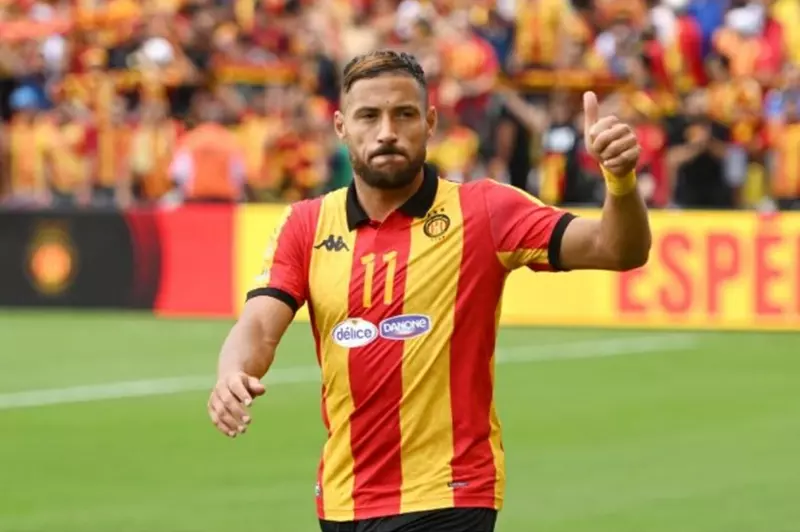 الإفراج عن يوسف بلايلي بعد الحادثة في مطار باريس الإفراج عن يوسف بلايلي بعد الحادثة في مطار باريس