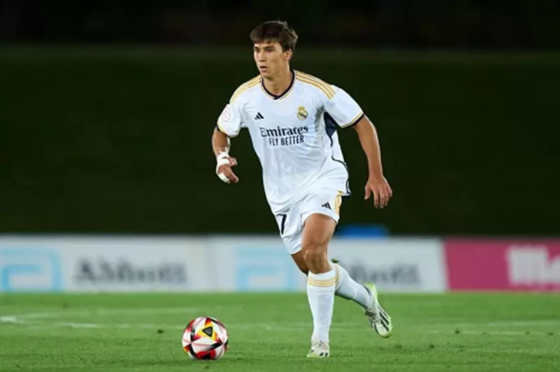 جونزالو يساهم في انتصار ريال مدريد بتسجيل هدف رائع برأسية في شباك يوفنتوس بالمونديال جونزالو يساهم في انتصار ريال مدريد بتسجيل هدف رائع برأسية في شباك يوفنتوس بالمونديال