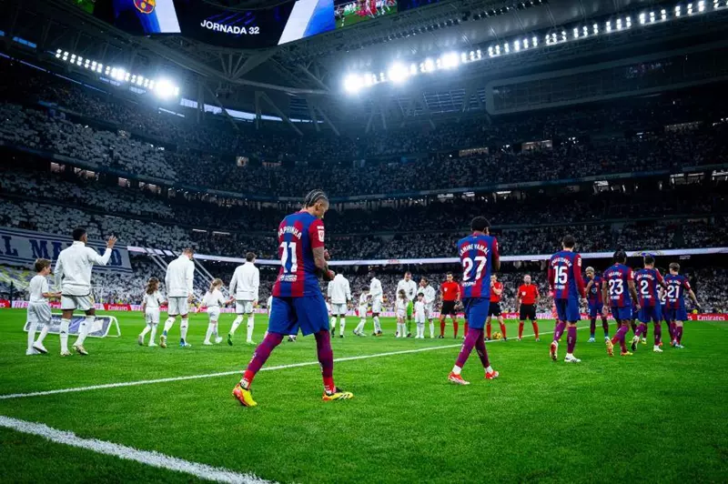 مواعيد مثيرة: الإعلان الرسمي عن كلاسيكو ريال مدريد وبرشلونة في الليجا 2025-2026 مواعيد مثيرة: الإعلان الرسمي عن كلاسيكو ريال مدريد وبرشلونة في الليجا 2025-2026
