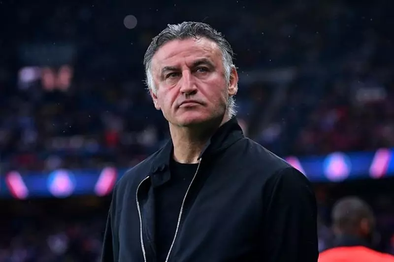 نيوم يعلن توقيع عقد مع المدرب الفرنسي كريستوف جالتييه نيوم يعلن توقيع عقد مع المدرب الفرنسي كريستوف جالتييه